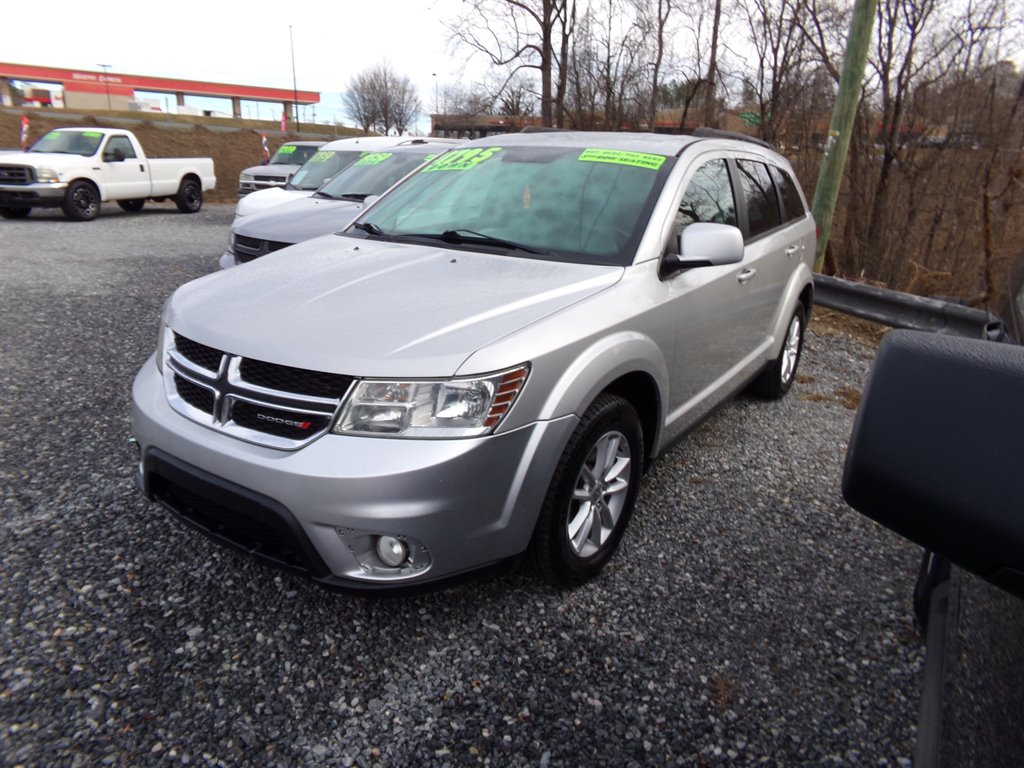 2013 Dodge Journey SXT's photo