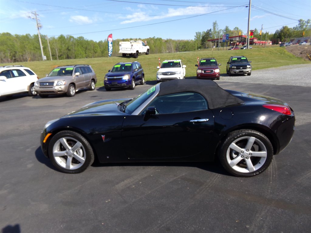 2007 Pontiac Solstice Base